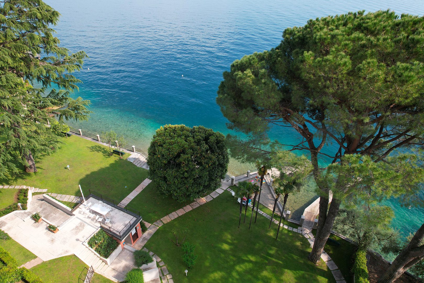 Gardone Riviera Private Beach — صورة 6