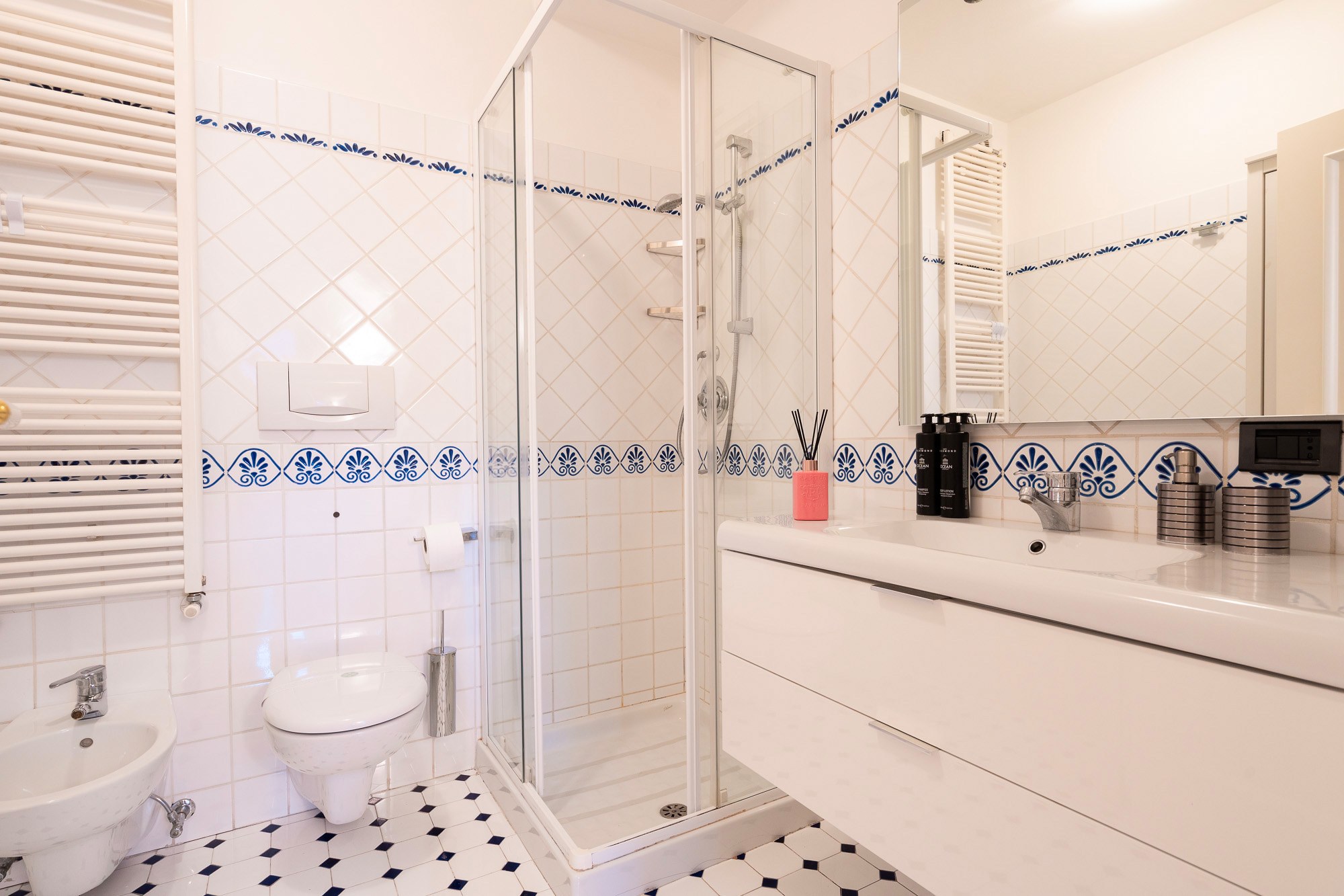 Oss Mazzurana 1 Golden Suites — صورة 4