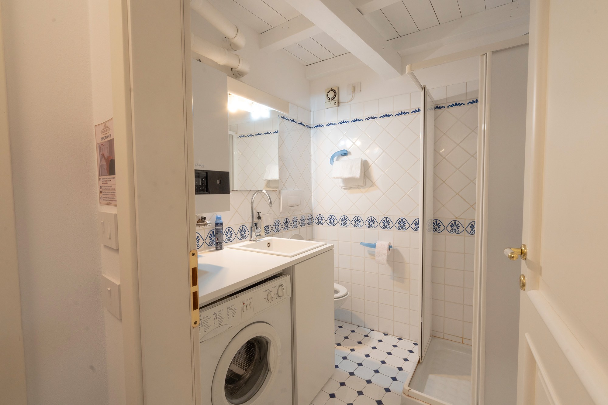 Oss Mazzurana 2 Golden Suites — Foto 5