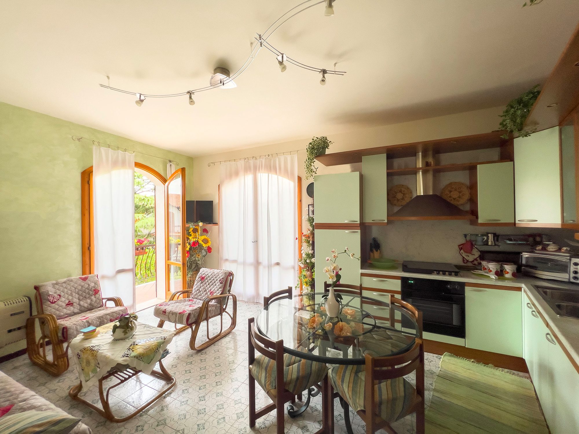 Peschiera Near the Beach — صورة 3