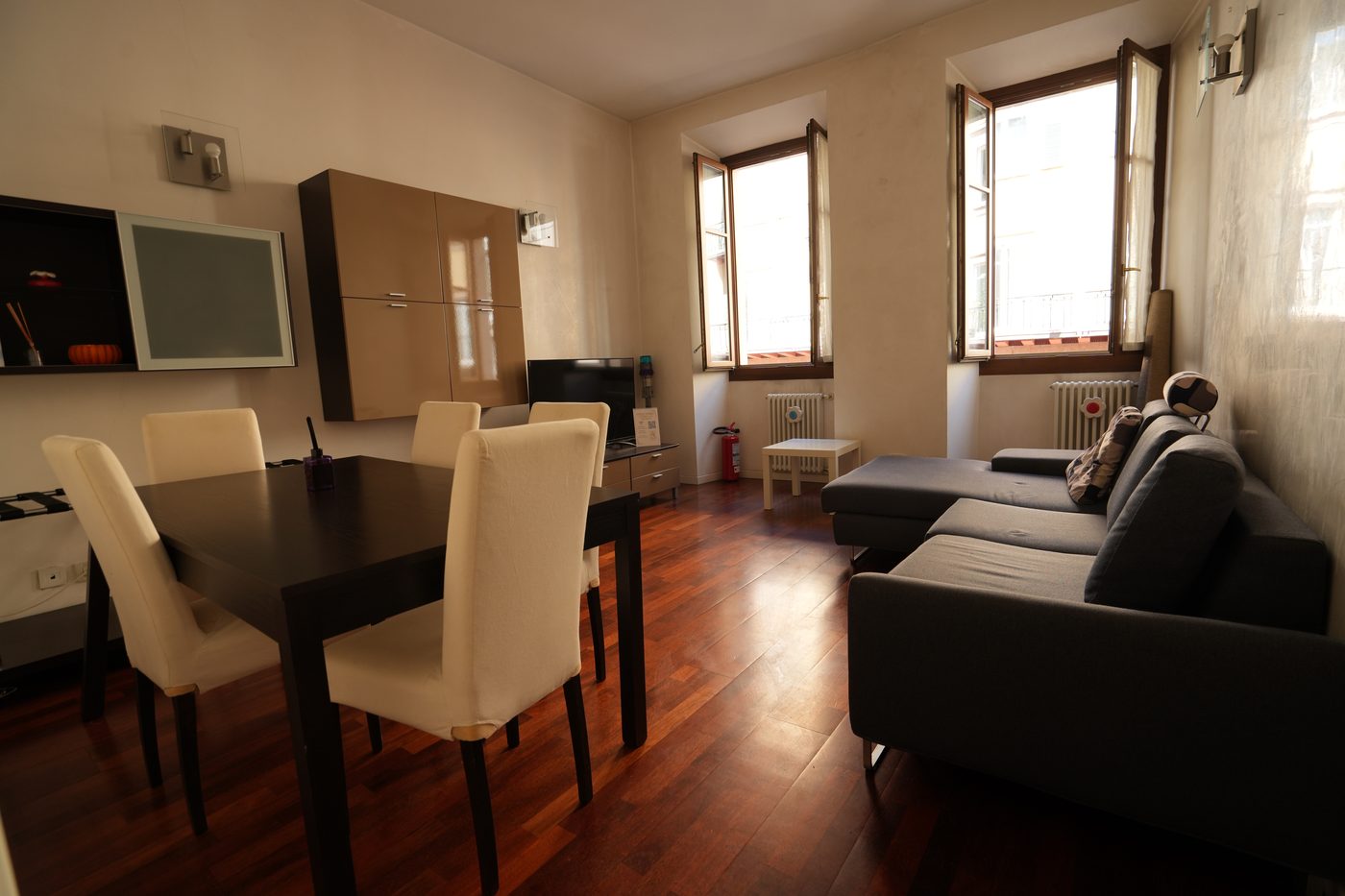Via Belenzani Golden Suites