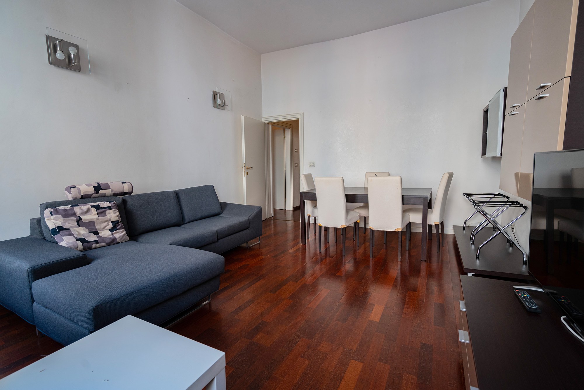 Via Belenzani Golden Suites — Foto 2